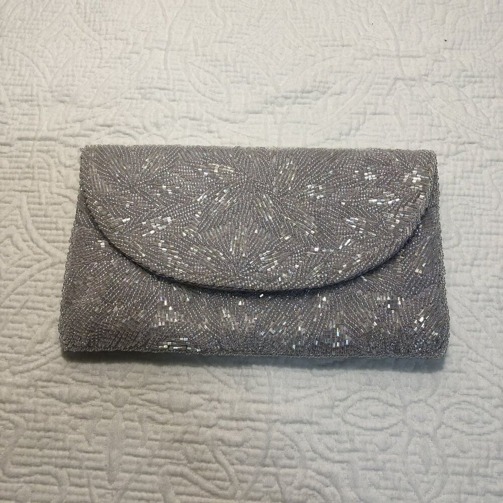 Vintage Walborg Silver Beaded Clutch Purse Snap Closure Lavender Satin Lining